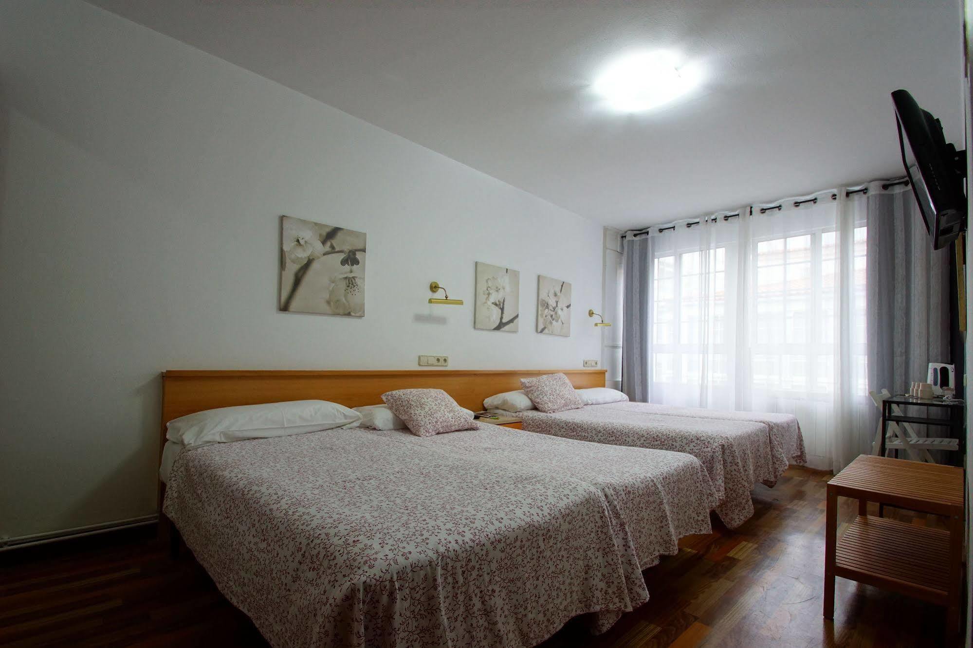 Hostal Carbonara А-Корунья Екстер'єр фото